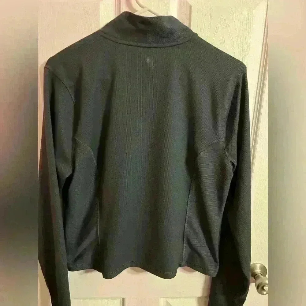 Gaiam Women’s Performance Jacket - Picture 4 of 5